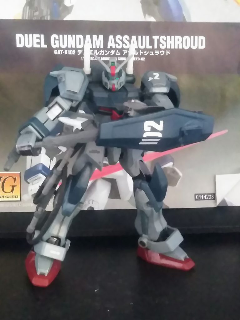 そして『片手刀』(まんまグフのシールド🤭)