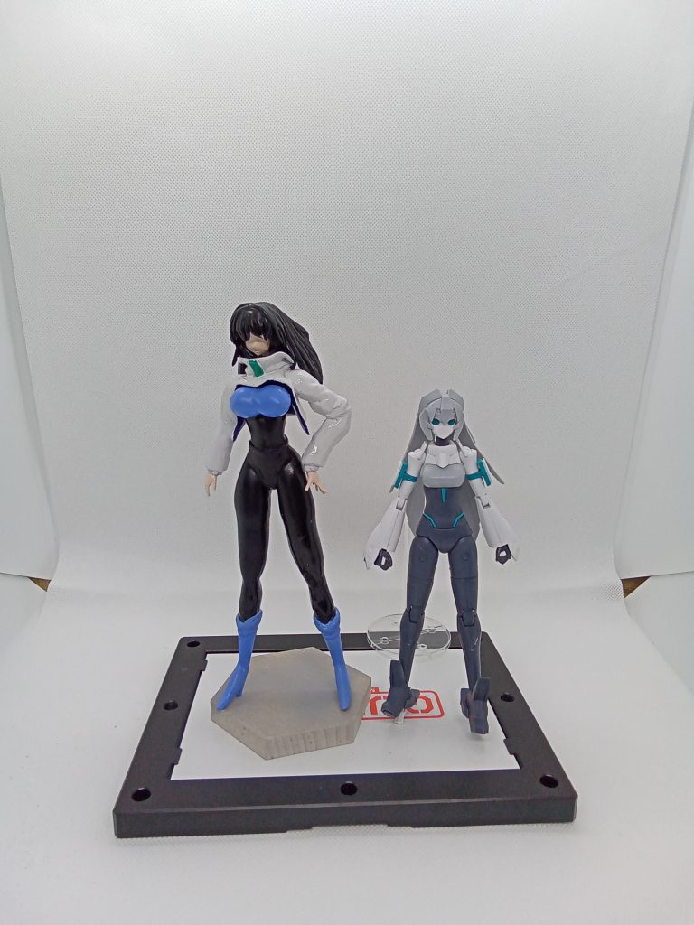 完成間際 キットと比較膝の位置がおかしかったので 完成品では作り直しています