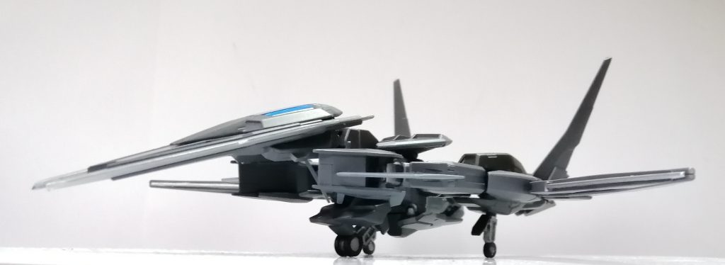 ランディングギアを自作。ネオジム磁石で脱着可能です。