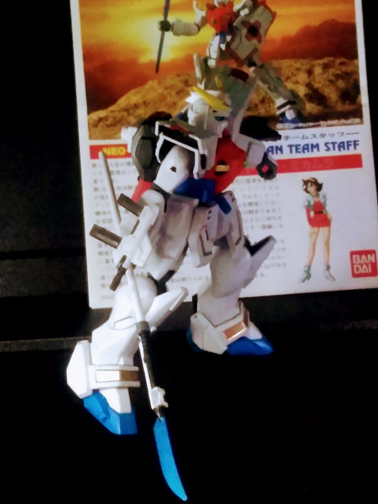 こちらのライジングさん、プロポーション的にはアレてすが、アニメ再現しようとかなり頑張っています。まずは『ヒートナギナタ』