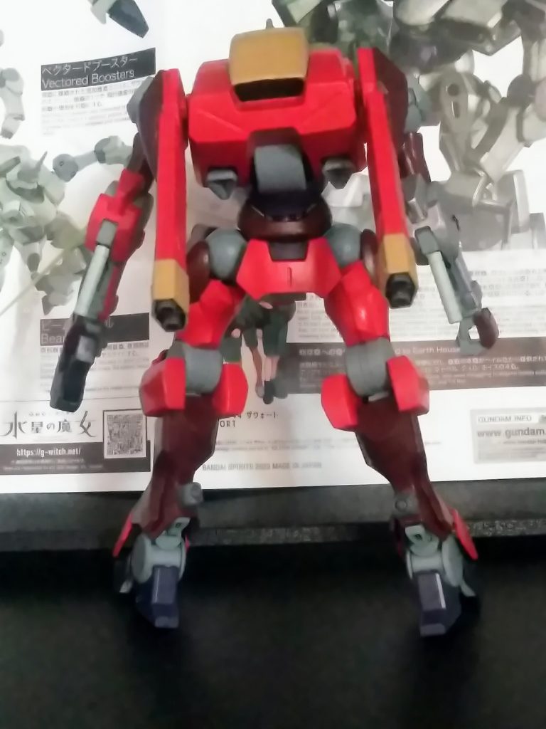 しばらく後、製品発表写真を観てみると、『まったく違うじゃん！ん？ちっさい｢ォ｣が付いてた？』と勝手に落ち込み(そもそもOA中のどこにいたんだ？それにしてもこのフォルムはACかLFOだな。)と思っていました。