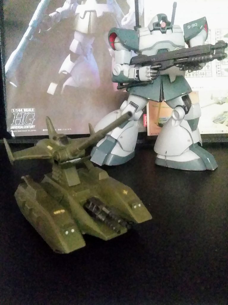 近頃は敗走する味方部隊の殿を務めることが多いようです。(マウンテンサイクルより発掘。約20年前の『マゼラアタック』も一緒にどうぞ)