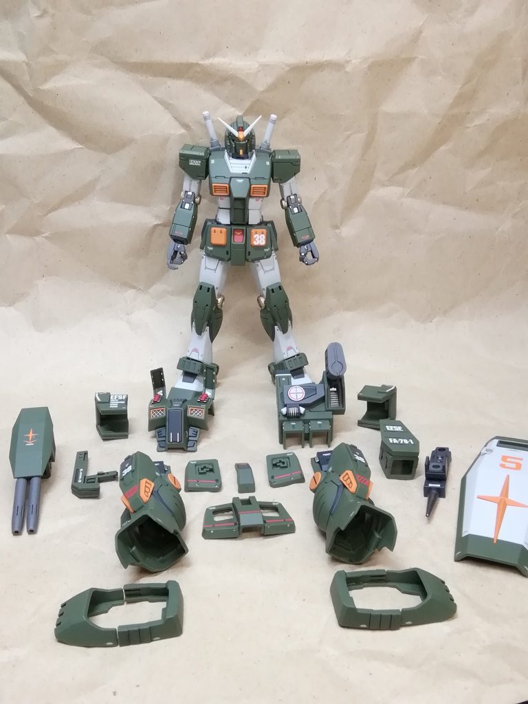 アーマー装備したらもう外すことも無いだろうと思い記念に...