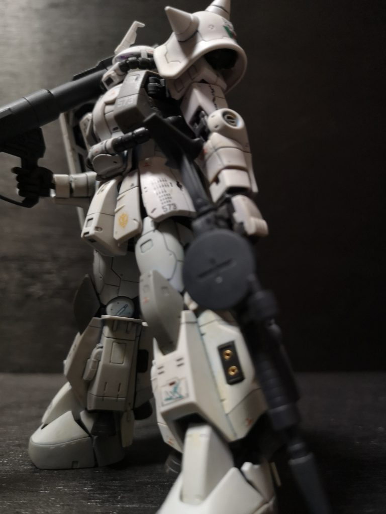 RG ザクII–4枚目/制作者：謎の大鈴木