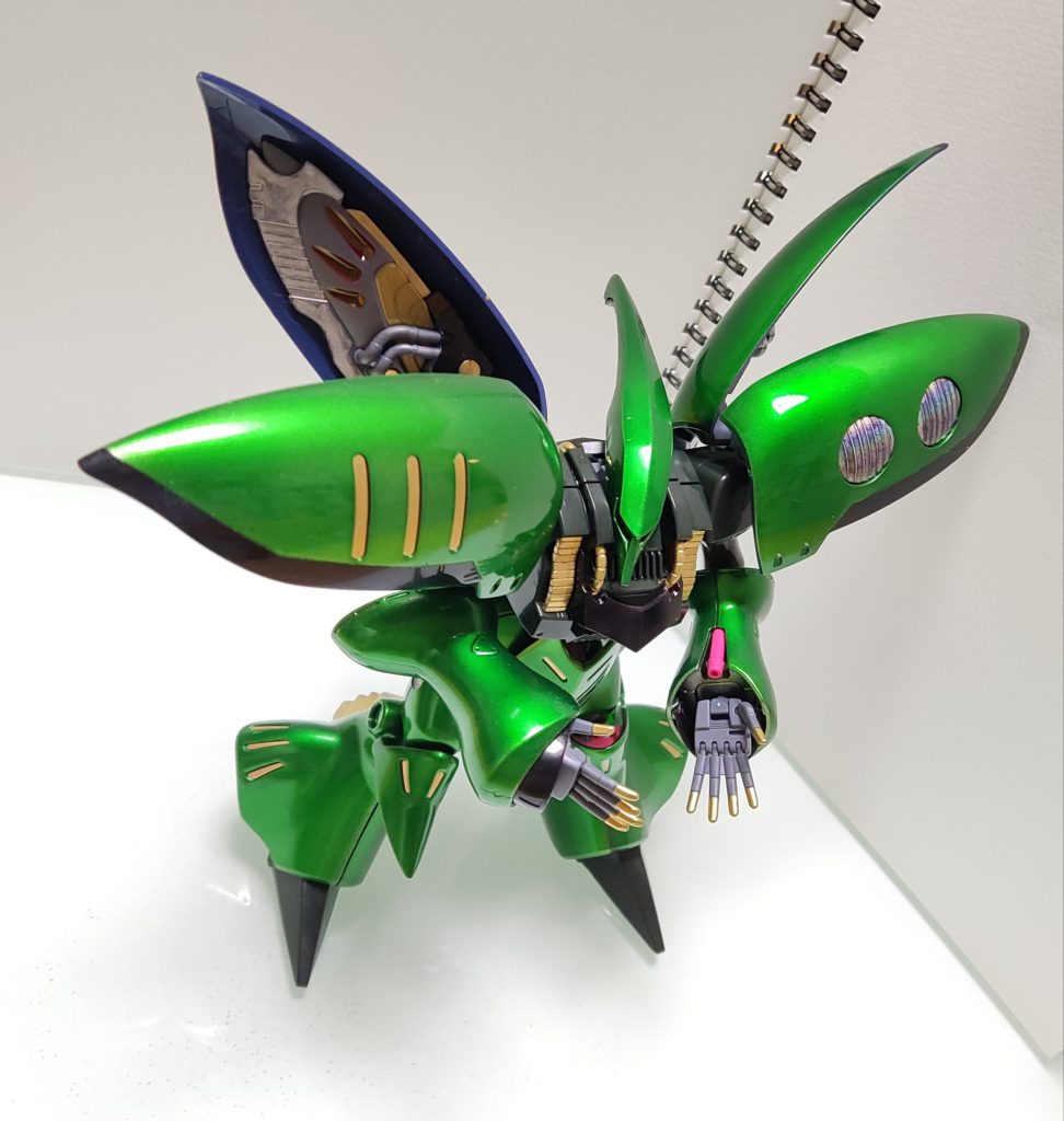 シール貼る前。希釈が濃すぎてだまになったり、ホコリが入っちゃったり、引っ掻いたり。色々失敗しましたが、それはそれで。満足です。