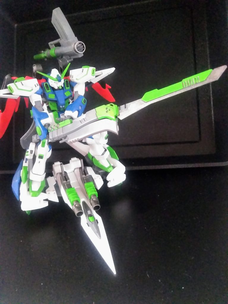 「行こうルナっ!!オレ達の闘いはっ!これからだッッ!!」