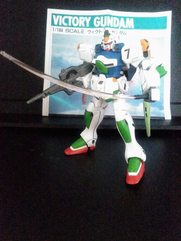 トリはV ガンダム ヘキサ 全体的に良くできてますが、顔の造形は特筆すべきモノがあります。