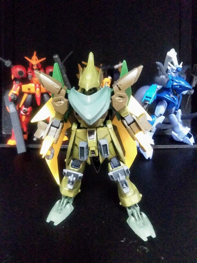 「参番手を担うのは《邪王狂乱…うぐぐぅ…》」その参『風裂将 ガンダム ガルーダ』空の支配者よ!…ごほっ!ごぼんっ!! 「参を二回言っただと?」