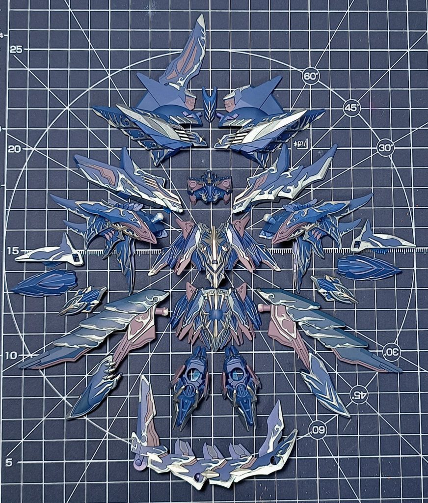 大ぶりなパーツが多くて並べるのが大変。このシリーズは手がかかるけど完成すると満足感があって、やっぱりいいですね!