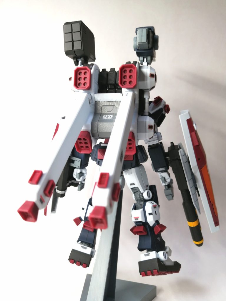 HGですが、RG並みのディテールで、作るのに時間がかかりました😅そのぶん完成度が高いキットです。