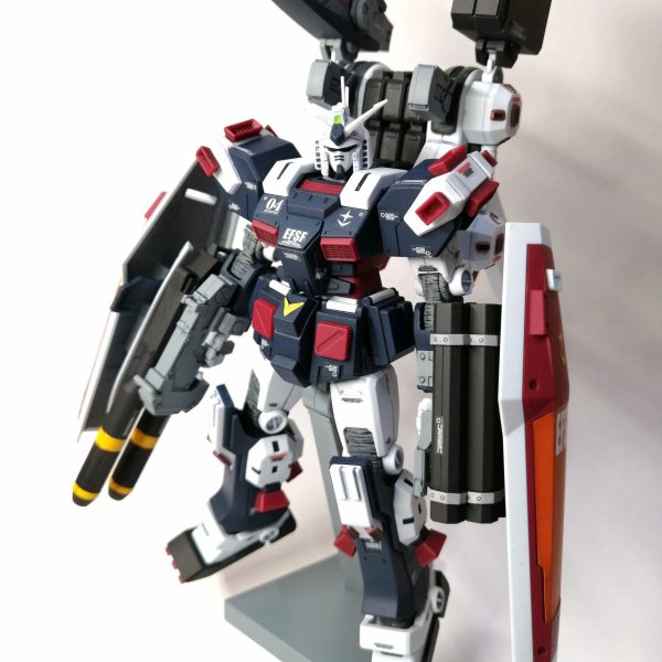 フルアーマー・ガンダム(サンボルVer.)