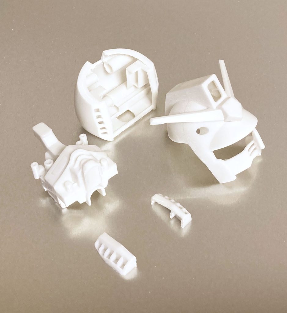 後ハメできるように加工。