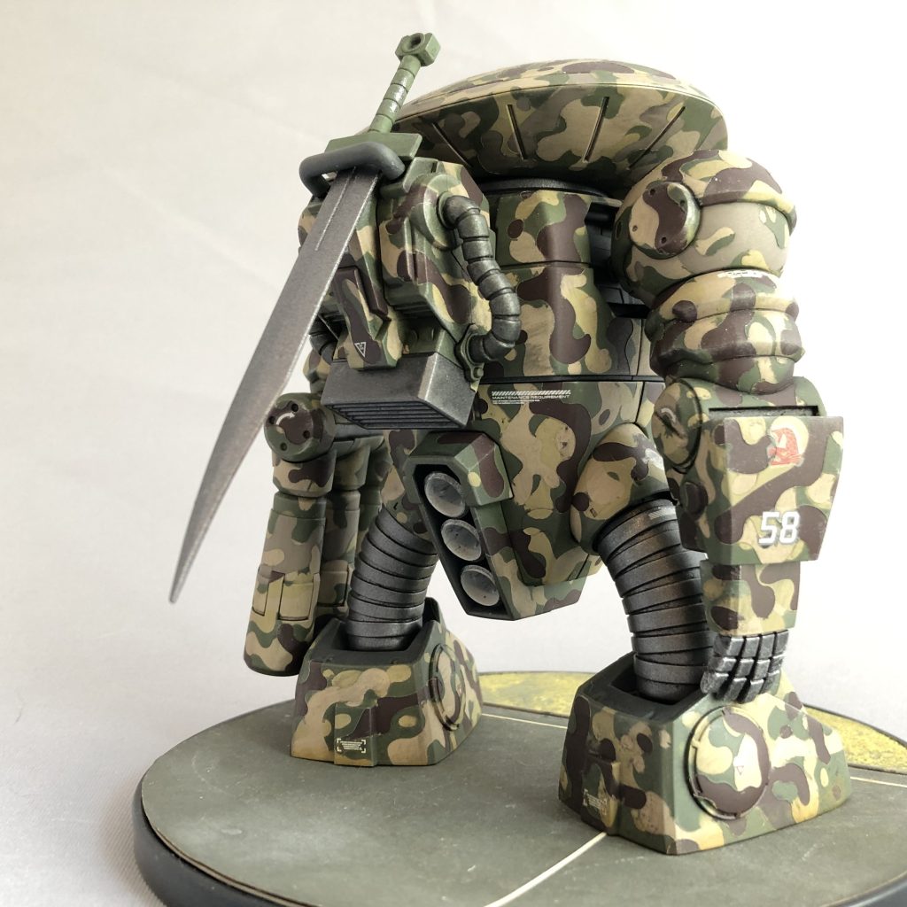 ヒートソードはここに仕舞って置きましょう。