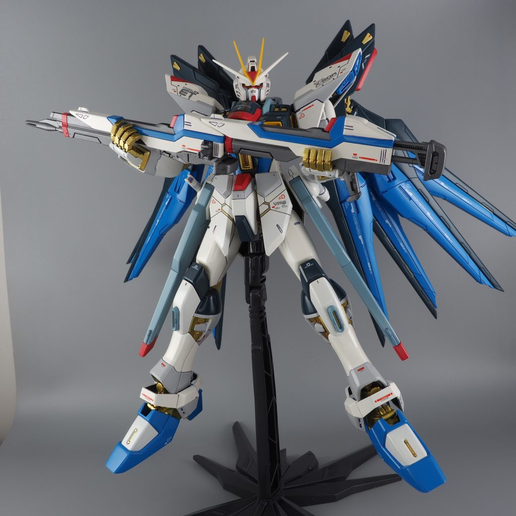 艶消しクリアー前