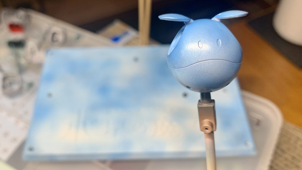 水星をイメージしてキャンディ塗装で仕上げたハロとディスプレイベース。シルバーを下地に複数のクリアーブルーを吹きました。