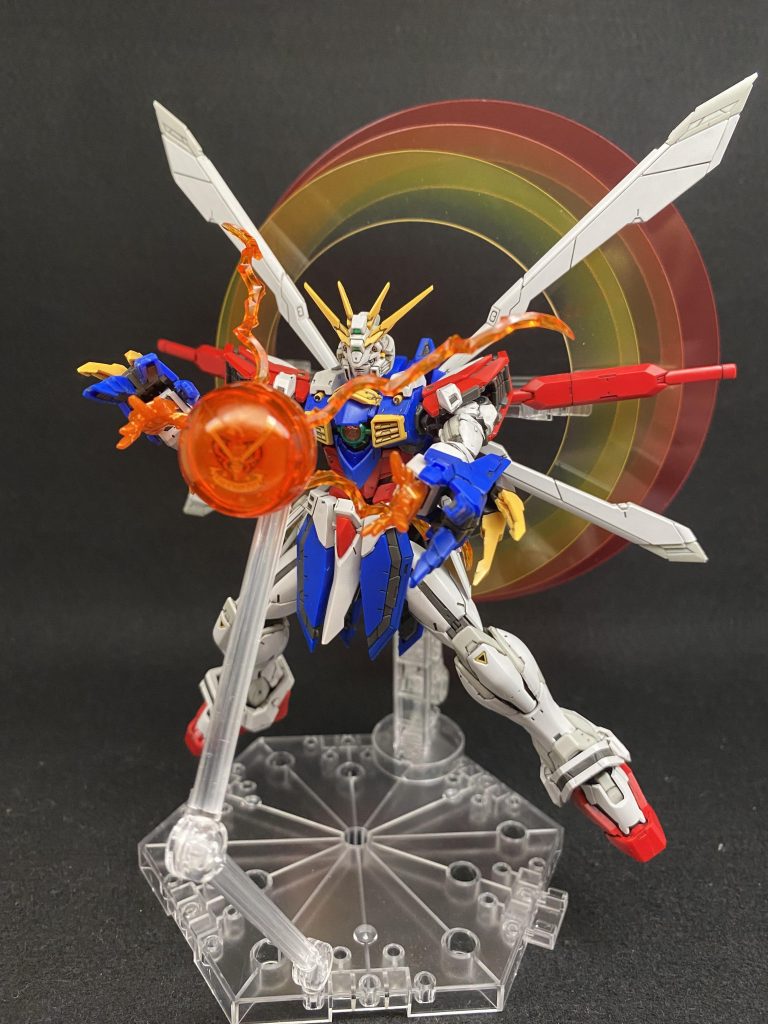 石破天驚拳エフェクトと。届く以前はこのエフェクトなしでポージングして飾ってましたが、やっぱりエフェクトがあると迫力が出ますね。