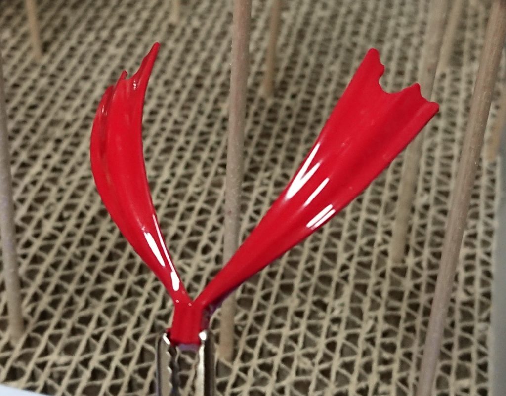 クレオスのMr.カラーのあずき色がまた綺麗に塗りやすいんです(個人的には)