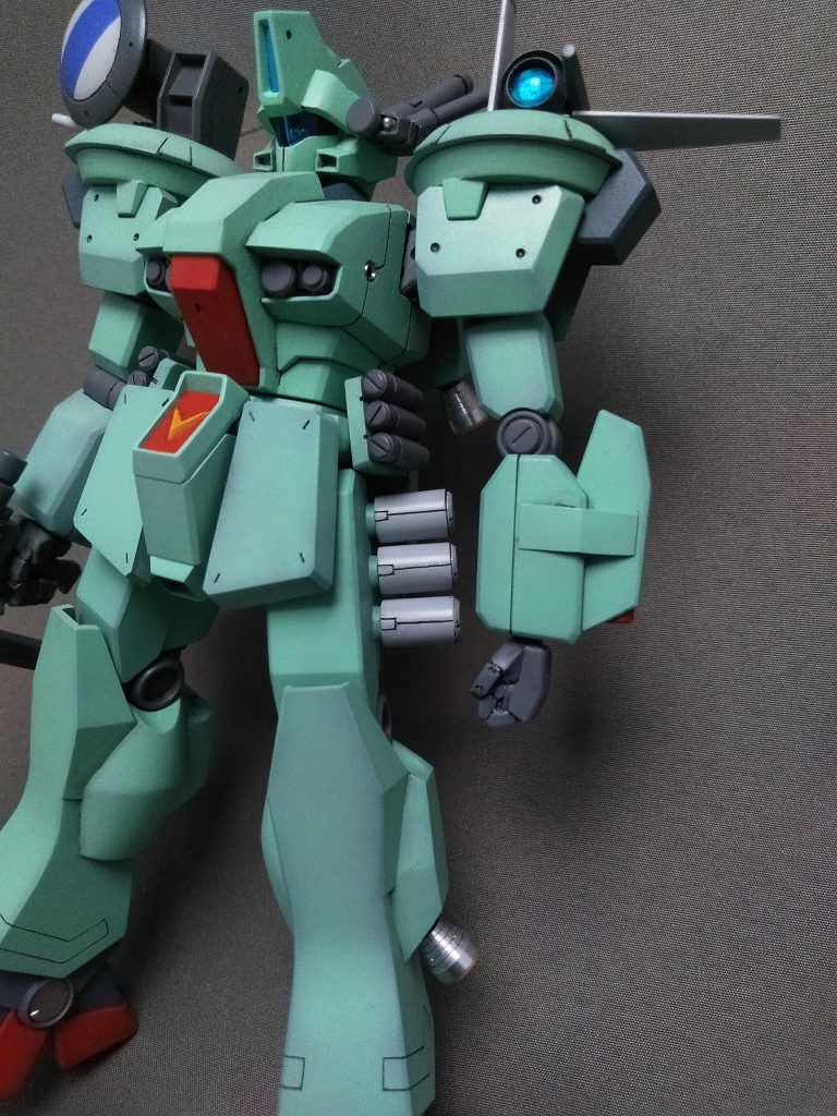 太もものコンデンサー(？)はかなりお気に入りのパーツです