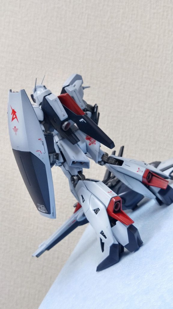 リガズィ νガンダムっぽい全塗装–4枚目/制作者:chi_chi_light
