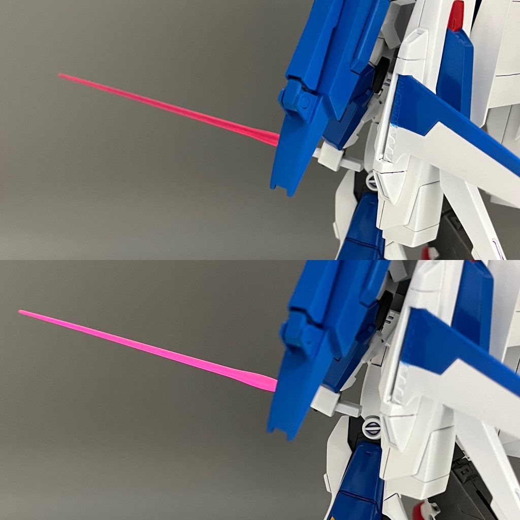 サーベルも蛍光ピンク塗装しています