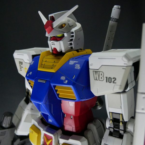 テム・レイ 技術大尉の最高傑作MS（メガサイズ　RX-78-2 GUNDAM）