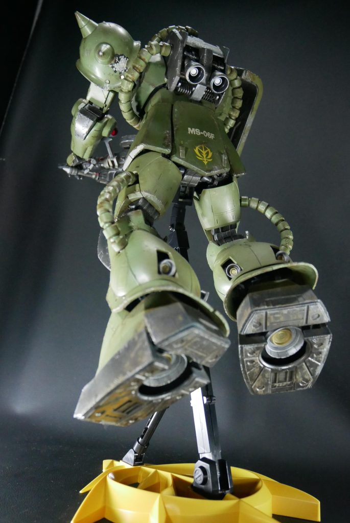 どうしても足裏が見たくなった衝動ですw。