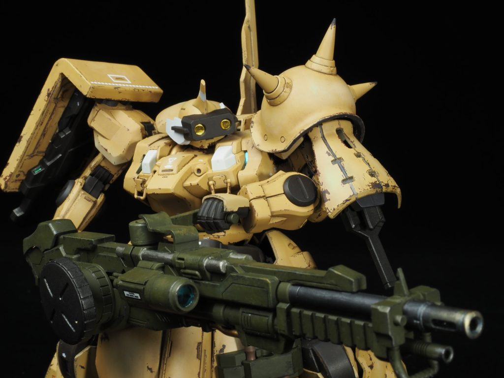 スマートガンはPストライクのアグニをベースにF91のビームランチャー、1/100グレイズのライフル等で作りました