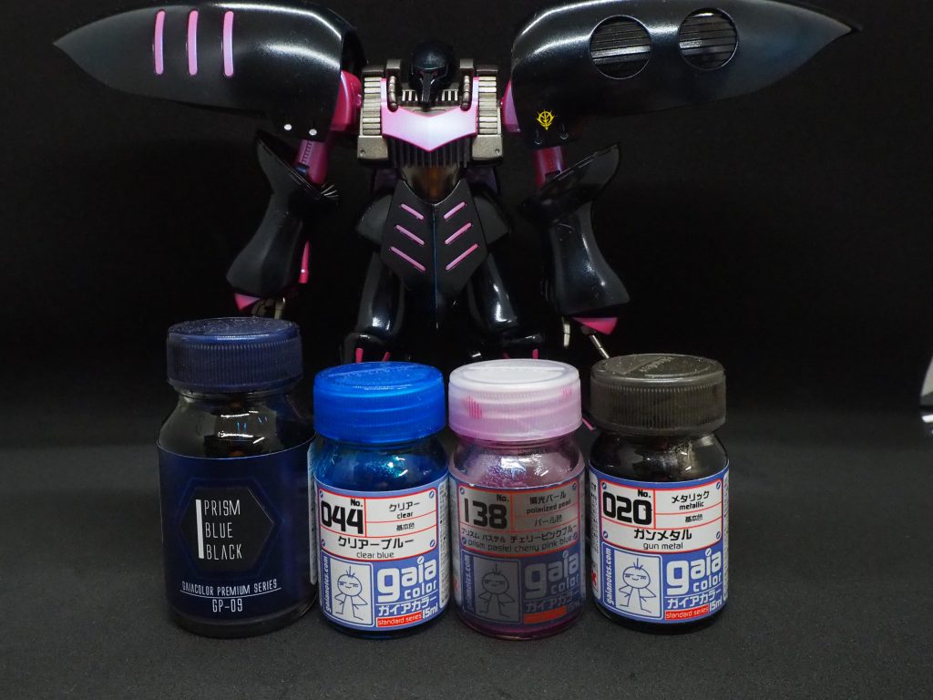 今回使った塗料です。成形色を活かすためにサフ吹きは無し。ガイアノーツの隠蔽力の高さが使いやすいです。