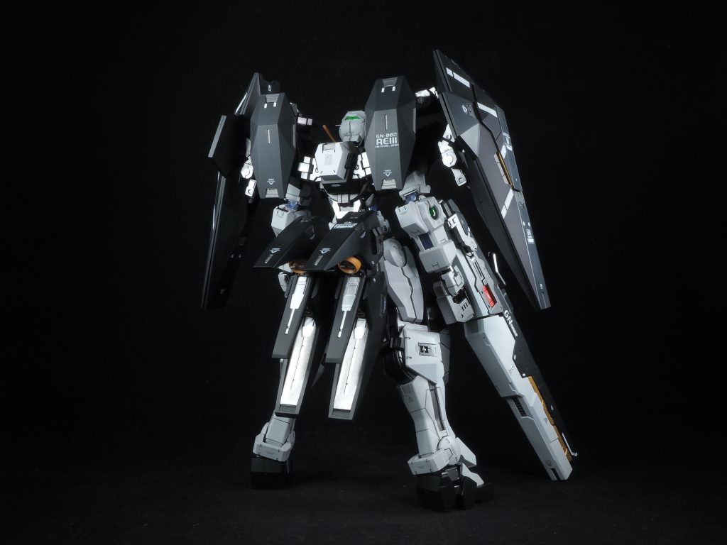 ガンダムデュナメスリペアIII–3枚目/制作者：シモンぬ