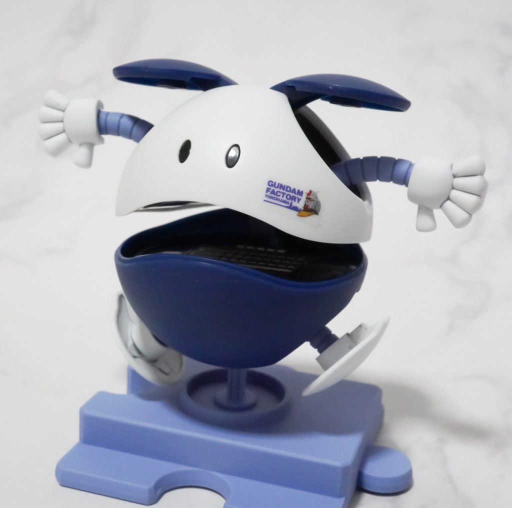 カラーレシピC=クレオス H=水性ホビーカラーG=ガイアノーツ■モニター、キーボード部Cグレーサフ→Cウィノーブラック→Cスーパーファインシルバー→G蛍光クリアー→Cスーパークリアー→G蛍光エナメルすみいれ■ツインアイG蛍光クリアー→Cスーパークリアー■デカール部G蛍光クリアー■すみいれタミヤ エナメル塗料■トップコートHつや消しクリアー■全パーツヤスリがけ表面処理