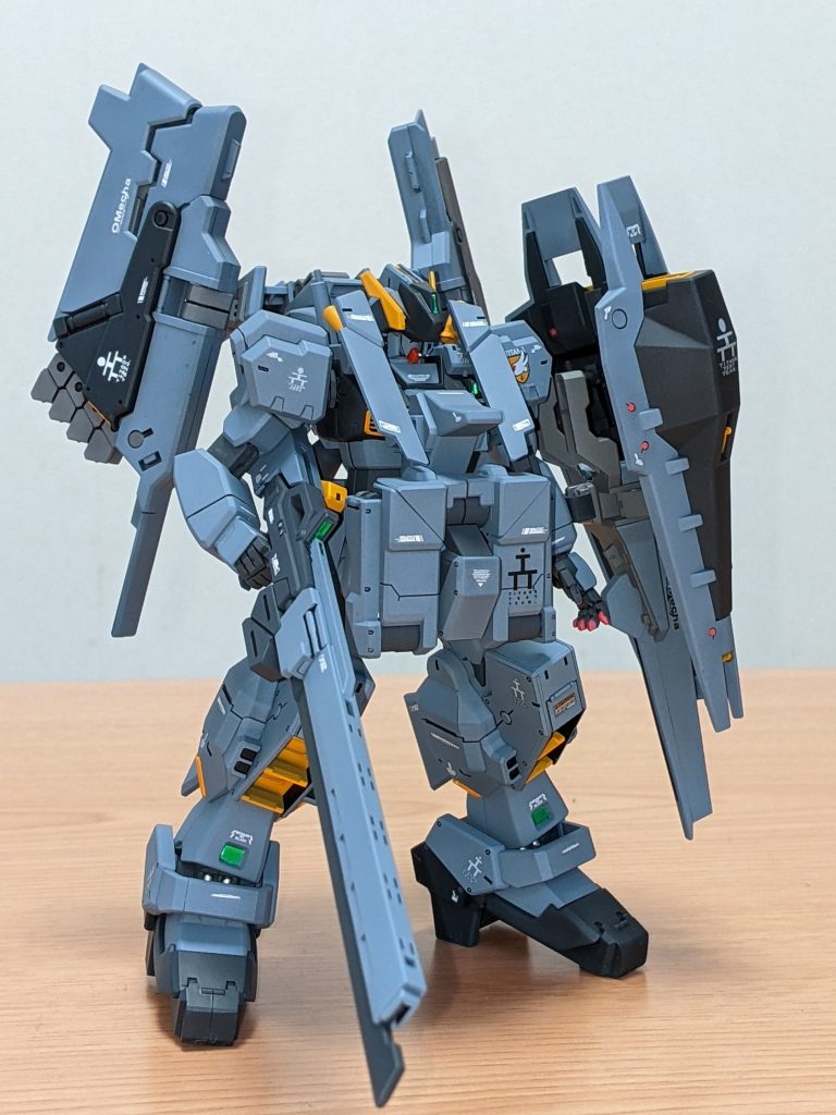 そして、コレがやりたかった!フルドドを装着した「ヘイズル・ラー フルアーマー形態」(で、あってます?)