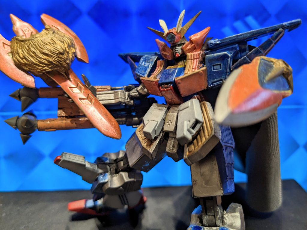 ③闘士ダブルゼータこれもアクションフィギュアのダブルゼータをに色々なガチャを盛って塗装して完成。こちらは関節にＭＧクロボンの余り部品を使用。ダブルハンマーはボールジョイントの余りに何かのスパイクパーツを接着して完成です。