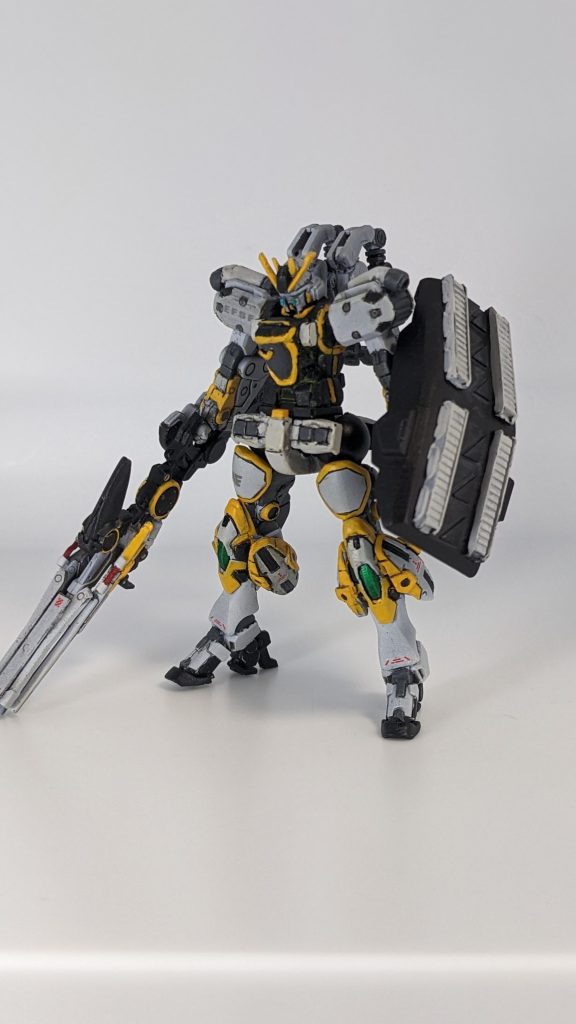 ノーマル形態。サブレッグはネオジム磁石で取り外しできるので素の状態を再現できます。漫画ではサブレッグが無い状態のときもあったのでこれはこれで自然かも?