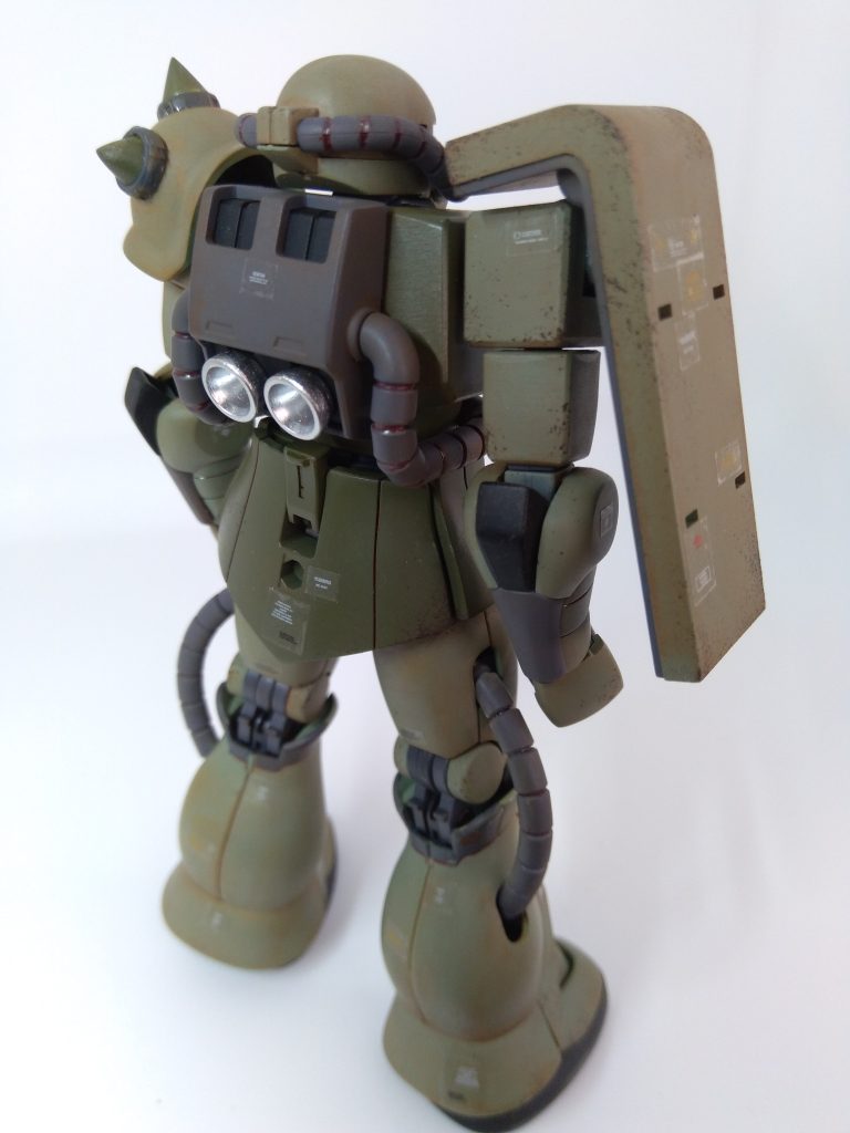 後ろ　パイプだと赤のスミ入れがよくわかりますかね？