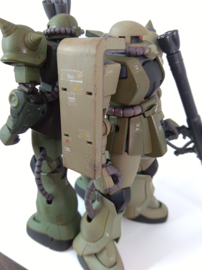 オリジンザクと並べてみました。