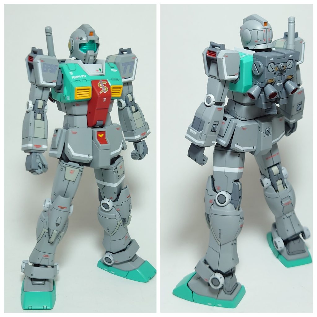 上半身にモールドを追加しています。白いラインは塗装で表現。メタルコンポジットを参考にしました。ランドセルと腰、シールド穴は市販のパーツを差し込んで塞いでいます。