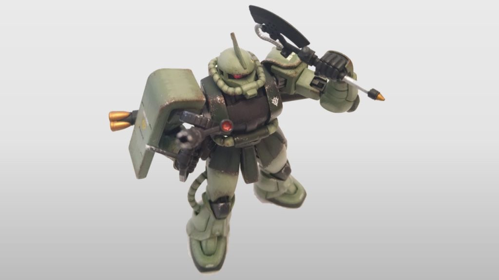 腰にバズーカーを構えて武器全部持ち