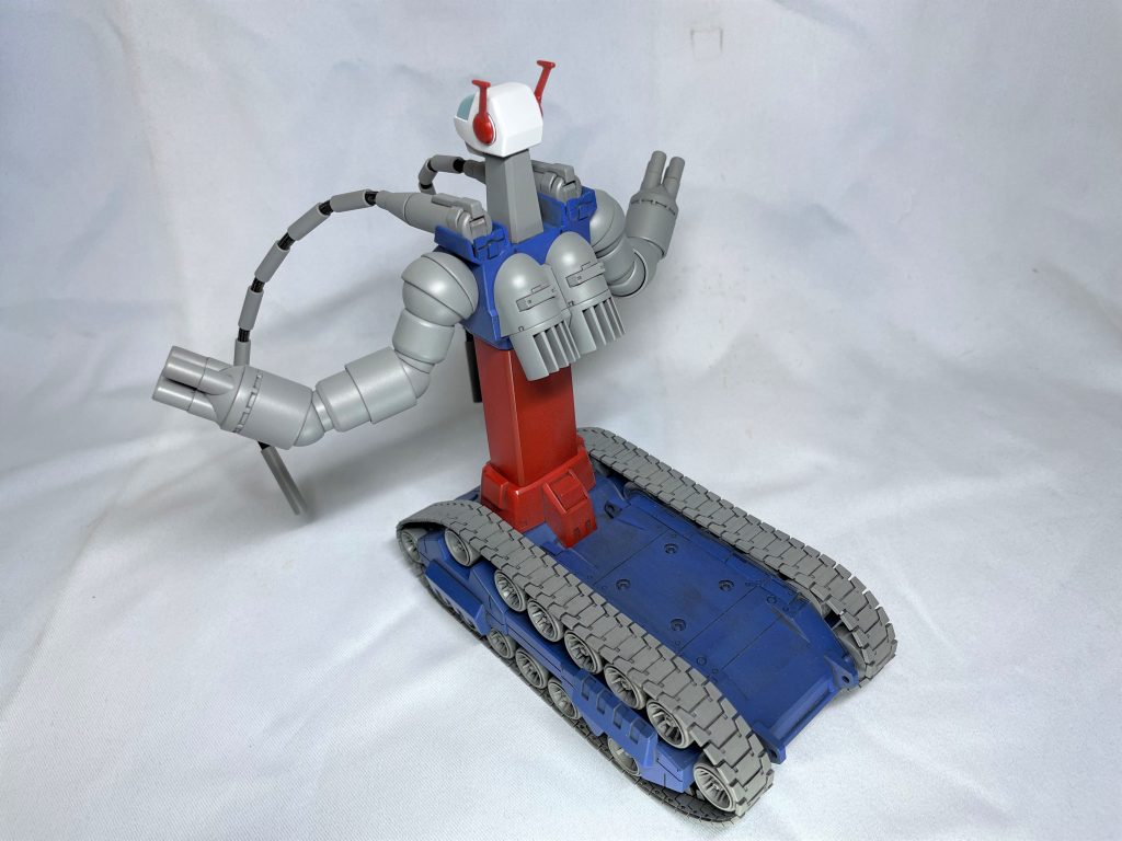 腕は2体分のパーツを使っています。