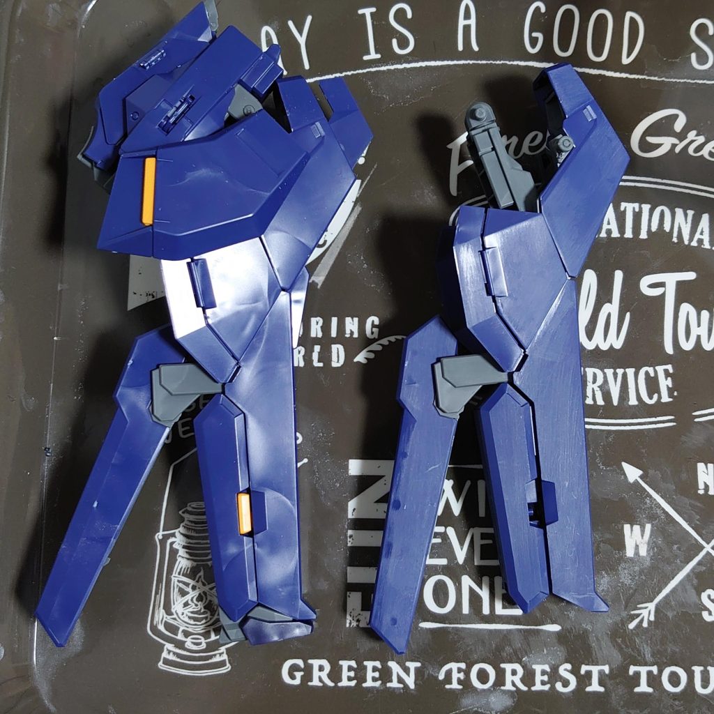 平面が大きい上にたくさんあったので、ヒケ処理大変でした・・・←処理前  処理後→