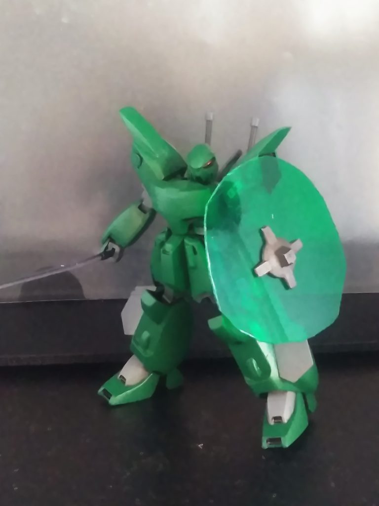 同じく発掘したトムリアット(6機もいた)を生け贄召喚し、転生させました。なので武器等はトムリアットとお手製です。