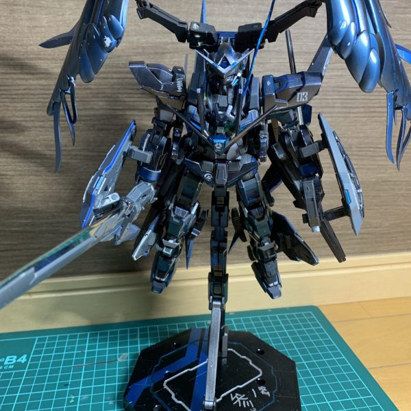 ガンダムエクシア/参号機ノ三番機