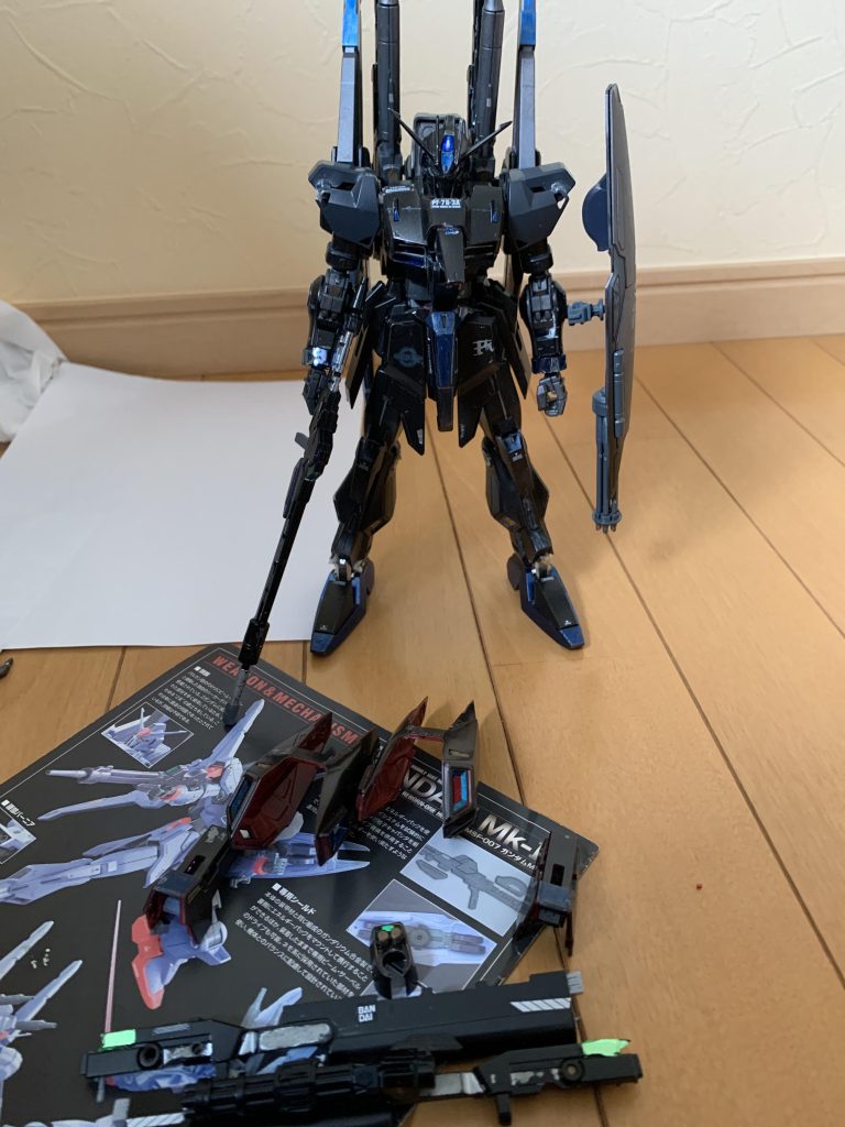 装甲パージ後の姿。通常の2倍の速度で稼働する。