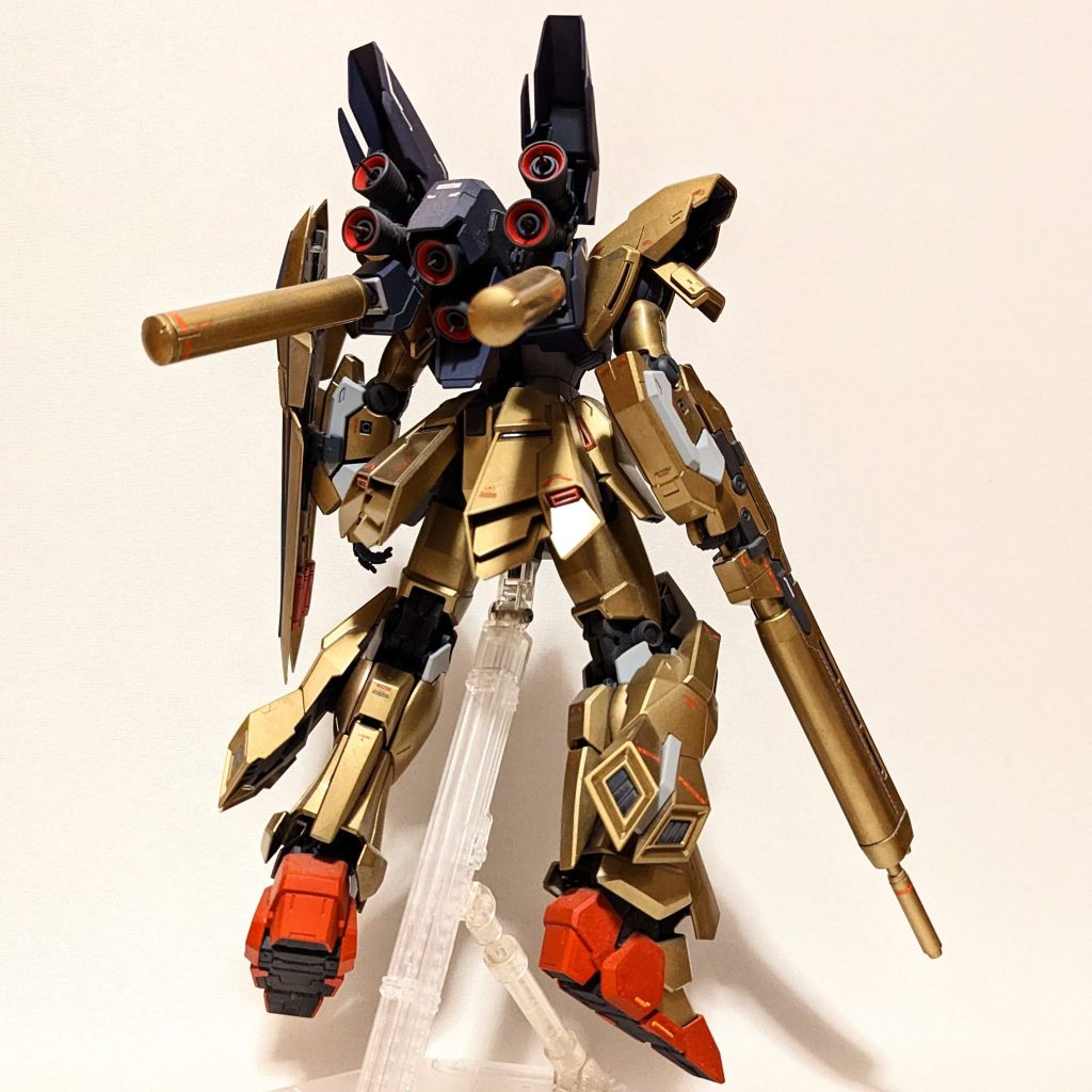 MG 1/100 MSN-06S シナンジュ・スタイン Ver.Ka　後ろ姿浮きポーズバーニアに若干のメタルパーツ使用してました。