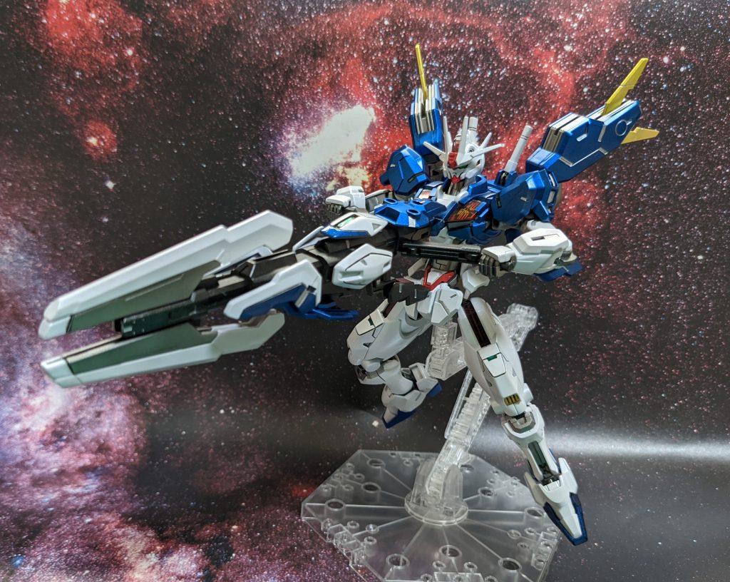 は、置いといて。ステッカーは腿の内部のだけ使って他は塗装で対応。改造は無しガイアノーツプライマリーメタルリック３色、白はExホワイトにストーンパールのせ、フレームはスーパーアイアン2、武器はスターブライトアイアン。他にはエナメル数色とメタルグリーン、蛍光グリーン使用(｀･ω･´)ゞ