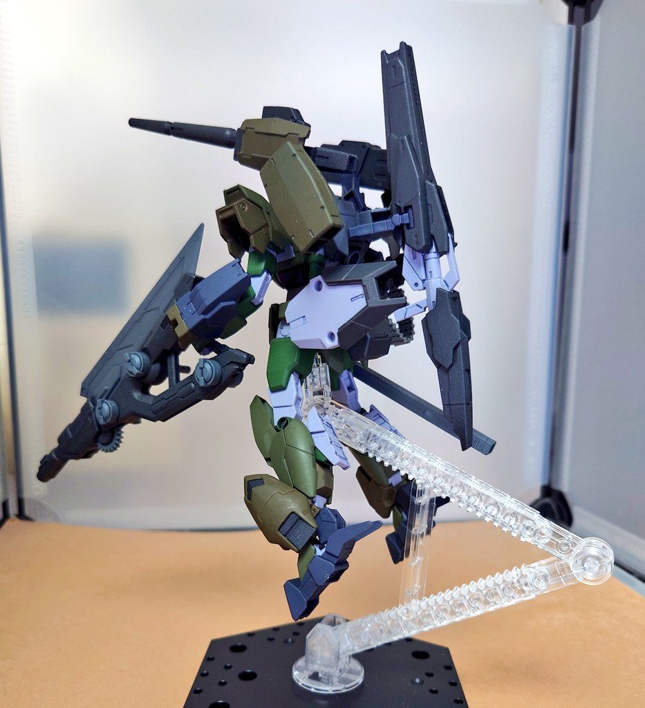 ヴィートルーガンダム・フォートレス–4枚目/制作者：@Psuke19