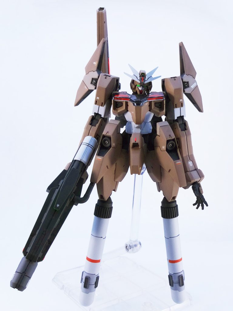 先日製作したルブリスウルのパートナー機らしいデザインを意識しました。