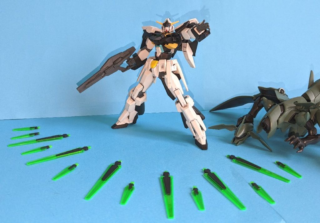 「行け、Cファンネル！！」Cファンネルは全て外した状態のが「νガンダム味」は濃くなります！（「ためらいを消し去れたならスタンド」はもうだいぶ前に折れました）