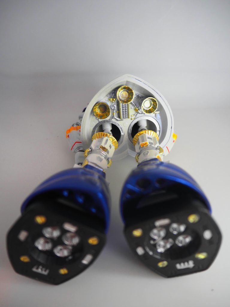 ガンダムマーカーで内部構造を着色したものの、、。誰かガンダムマーカーのリカバリー方法ご存知の方いればご教示下さいませ。。液漏れとか色々難しかったーー!。。