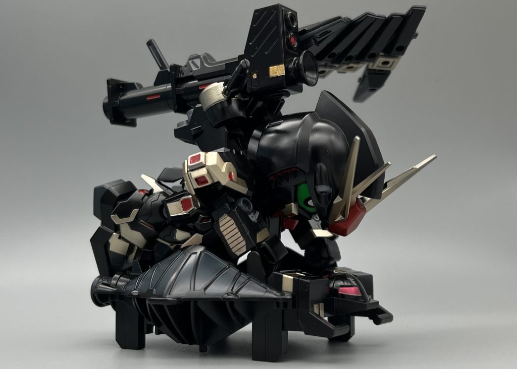 エコプラ BB戦士 νガンダム–3枚目/制作者：立川