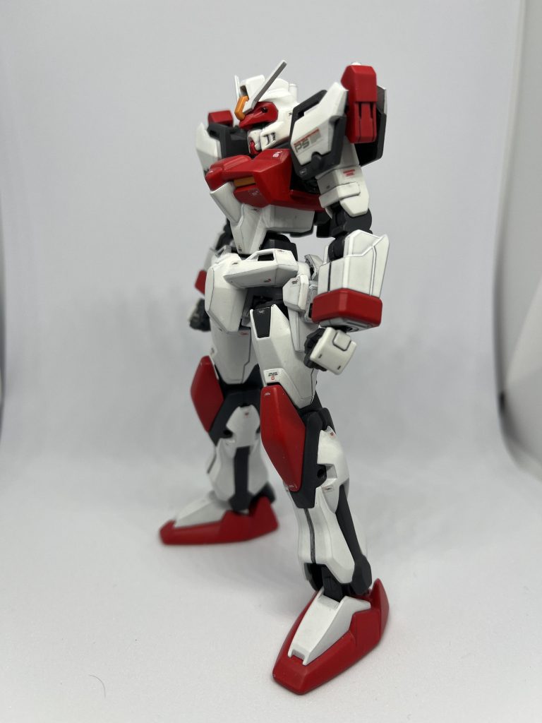 横面賛否両論あると思いますがMGのデザインが好みで肩をプラ板などで作成してMGデュエルに寄せてます
